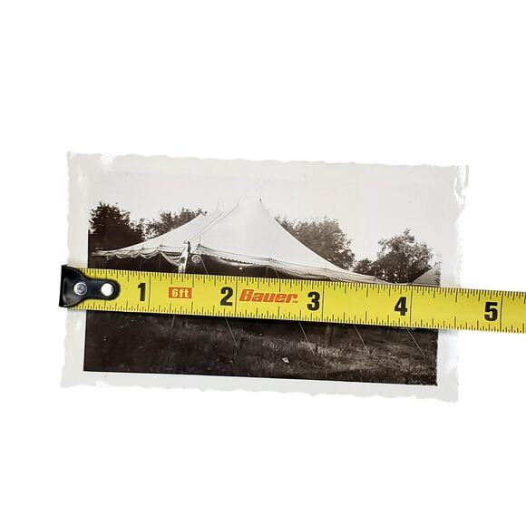 Vtg Man Posing Under Tent Original Monochrome Photography Found Snapshot 1942 - Picture 3 of 4